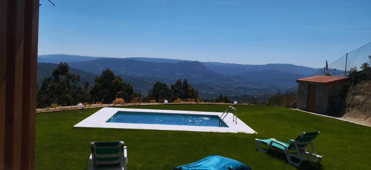 Bungalow Com Piscina 塞洛里库迪巴什图 外观 照片