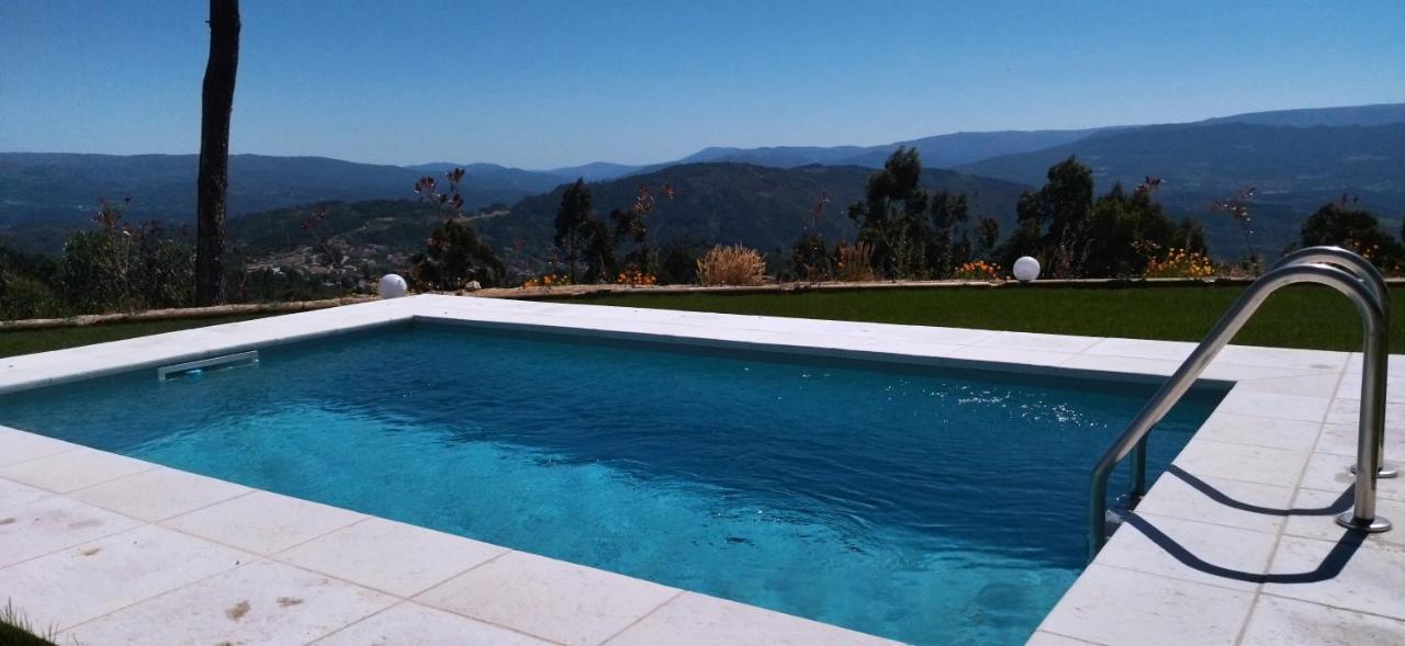 Bungalow Com Piscina 塞洛里库迪巴什图 外观 照片